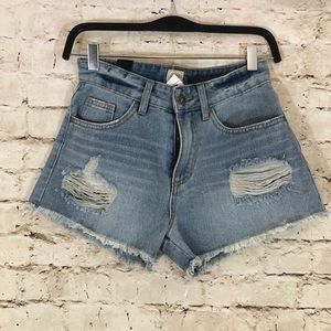 NWT Rip Curl denim cut off destroyed shorts size 3